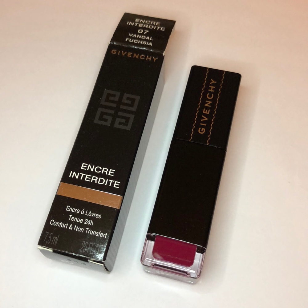 Givenchy Encre Interdit #7 Vandal Fuchsia
